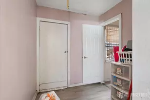 308 N 27th Street N, Camden, NJ 08105 - Photo 6