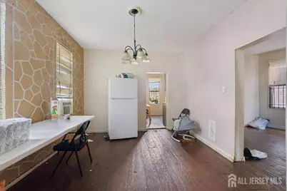 308 N 27th Street N, Camden, NJ 08105 - Photo 4