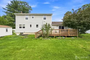 19 Ballo Pl, Edison, NJ 08820 - Photo 28