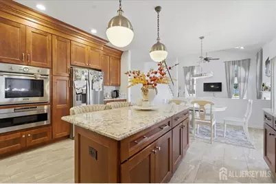 42 Margaret Drive, Somerset County, NJ 08873 - Photo 10