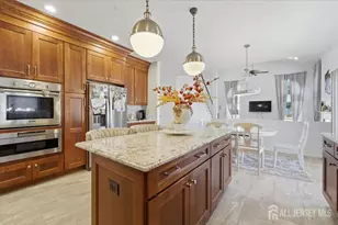 42 Margaret Dr, Somerset County, NJ 08873 - Photo 10