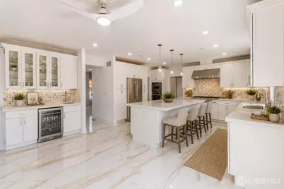 117 E Berkley Boulevard, Iselin, NJ 08830 - Photo 10