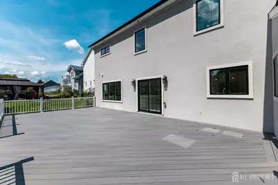 117 E Berkley Boulevard, Iselin, NJ 08830 - Photo 60