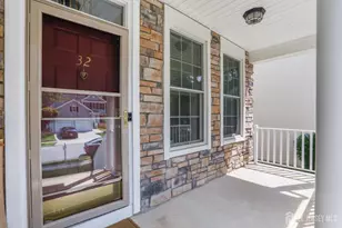 32 Walden Ct, Old Bridge Township, NJ 08857 - Photo 4