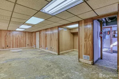 702 N State Route 18 Highway, East Brunswick Township, NJ 08816 - Photo 32