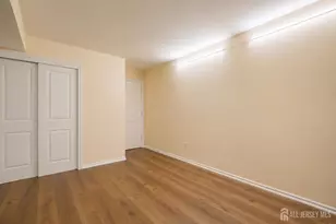 201 Edison Glen Terrace, Edison, NJ 08837 - Photo 12