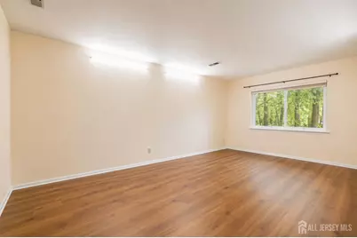 201 Edison Glen Terrace, Edison, NJ 08837 - Photo 16