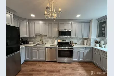386 Waterview Road, Bridgewater, NJ 08807 - Photo 2