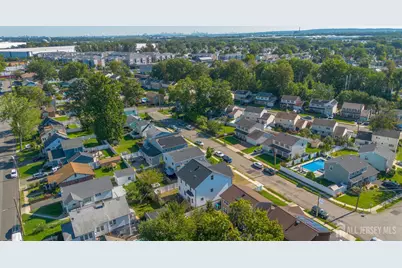 33 Apollo Avenue, Avenel, NJ 07001 - Photo 32