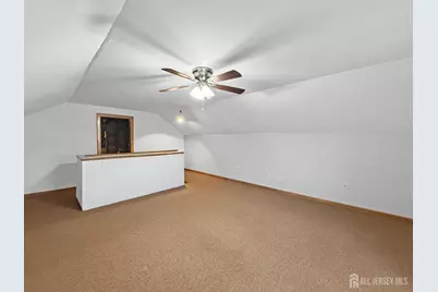 733 Schuyler Ave Avenue, Lyndhurst Township, NJ 07071 - Photo 12