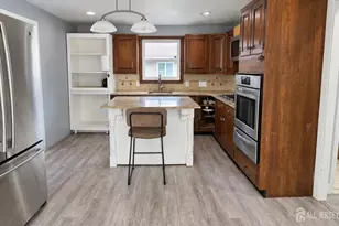 11 Pershing Ave, Sayreville, NJ 08872 - Photo 6