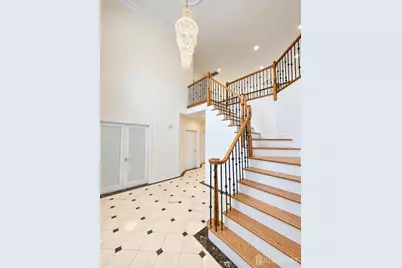 10 Yellowstone Drive, Old Bridge Township, NJ 08857 - Photo 8