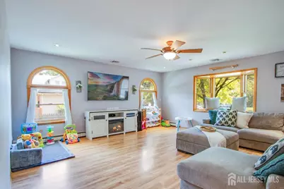 85 Othen Street, Edison, NJ 08817 - Photo 14