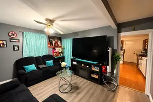 979 W 4th Street W, Plainfield, NJ 07063 - Photo 2