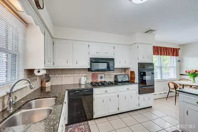 736 Harrell Avenue, Woodbridge Township, NJ 07095 - Photo 18