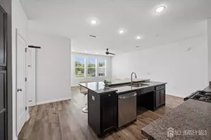 82 Depot Wy, Dunellen, NJ 08812 - Photo 10