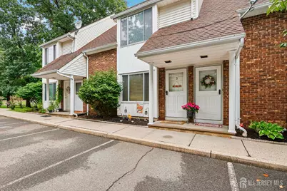 4 Nicholas Court, Spotswood, NJ 08884 - Photo 2