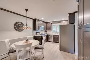 21 Marlin Ave E, Edison, NJ 08820 - Photo 22