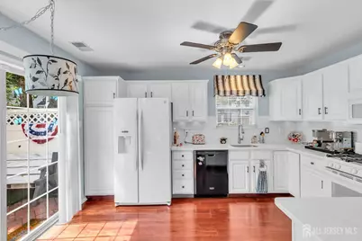 401 Harvest Lane, South Brunswick Township, NJ 08852 - Photo 8