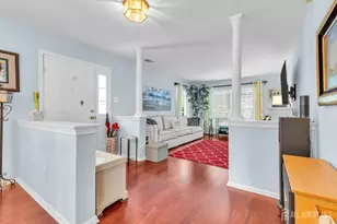 401 Harvest Ln, South Brunswick Township, NJ 08852 - Photo 4