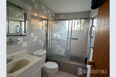 [Address not provided], Edison, NJ 08817 - Photo 4