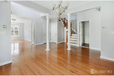 50 Wlodarczyk Place, Sayreville, NJ 08859 - Photo 8