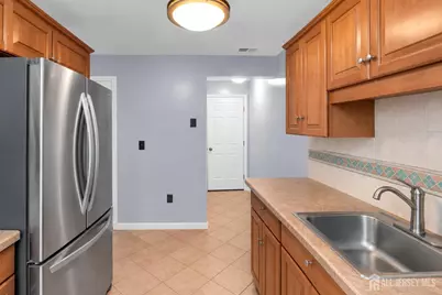 664 Irvington Avenue #6, Maplewood, NJ 07040 - Photo 6
