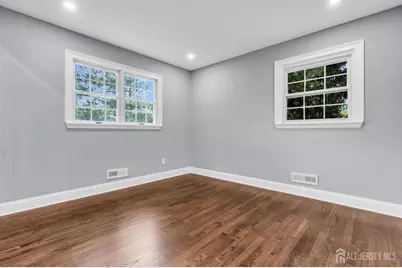 52 Ryders Lane, East Brunswick Township, NJ 08816 - Photo 26