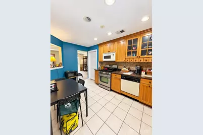 920-C0920 Plymouth Road, North Brunswick Township, NJ 08902 - Photo 2