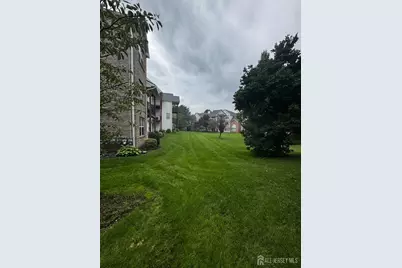 920-C0920 Plymouth Road, North Brunswick Township, NJ 08902 - Photo 10