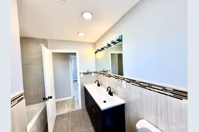 35 Fiat Avenue, Iselin, NJ 08830 - Photo 24