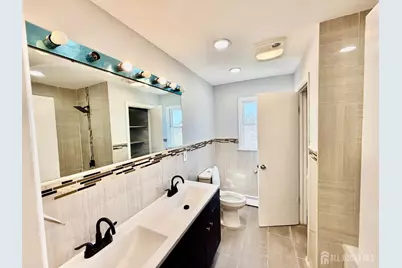 35 Fiat Avenue, Iselin, NJ 08830 - Photo 18