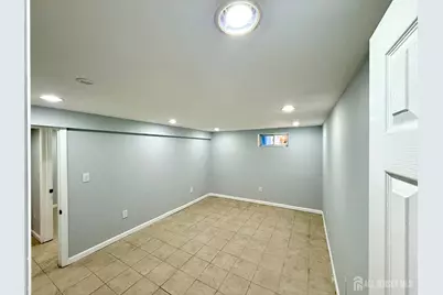 35 Fiat Avenue, Iselin, NJ 08830 - Photo 26