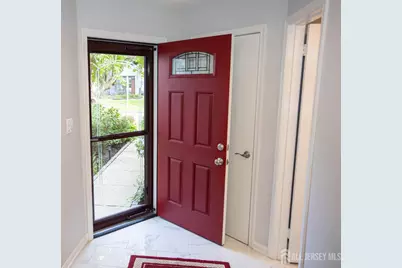 113 Woodmere Drive, Sayreville, NJ 08859 - Photo 8