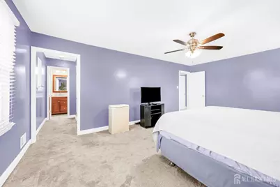 100 Howell Avenue, Fords, NJ 08863 - Photo 18