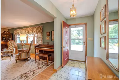2215 Polk Avenue, North Brunswick Township, NJ 08902 - Photo 2