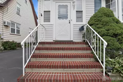 27 Hermann Avenue, Carteret, NJ 07008 - Photo 4