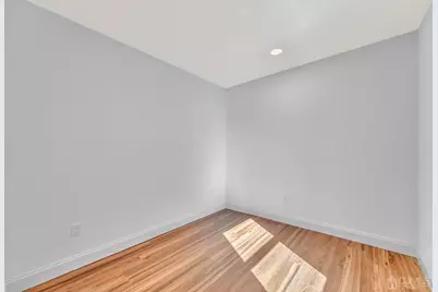 256 Main Street #1, Woodbridge Township, NJ 07095 - Photo 8