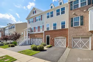 144 Waypoint Dr, Eatontown, NJ 07724 - Photo 2