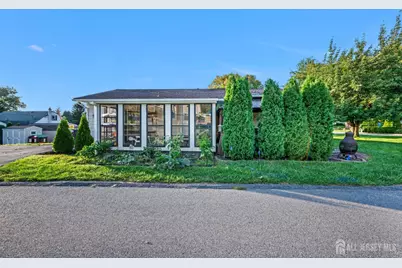 97 Bliss Boulevard, Pohatcong, NJ 08865 - Photo 4