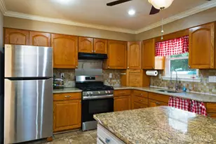 228 Curtin Ave, Burlington County, NJ 08015 - Photo 10