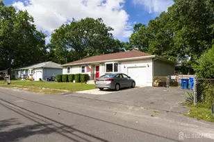 228 Curtin Ave, Burlington County, NJ 08015 - Photo 4