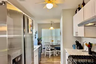 15 Saddle Ct, Tinton Falls, NJ 07753 - Photo 6