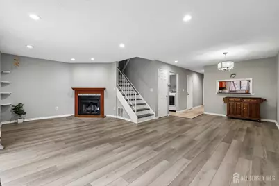12 Palm Court, Edison, NJ 08820 - Photo 2