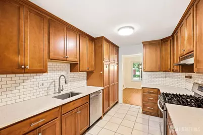 118 Kingsland Circle, South Brunswick Township, NJ 08852 - Photo 12