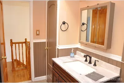 9 Florence Drive, Sayreville, NJ 08859 - Photo 20