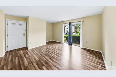 102 Morgan Place, East Brunswick Township, NJ 08816 - Photo 6