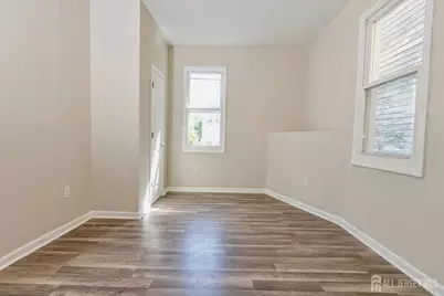 186 N 17th Street #1, East Orange, NJ 07017 - Photo 12