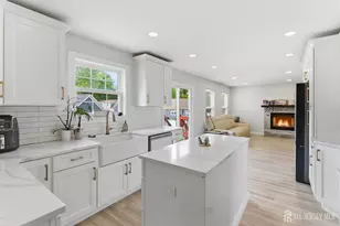 374 Mounts Mills Rd, Monroe Township, NJ 08831 - Photo 10