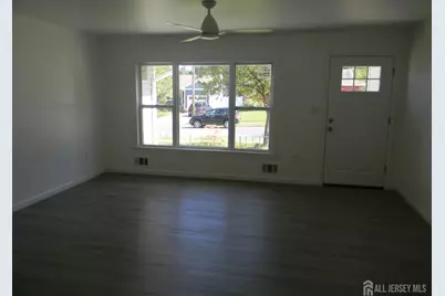 27 Violet Terrace, Milltown, NJ 08850 - Photo 2